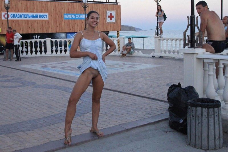 Бабы в анапе без трусиков