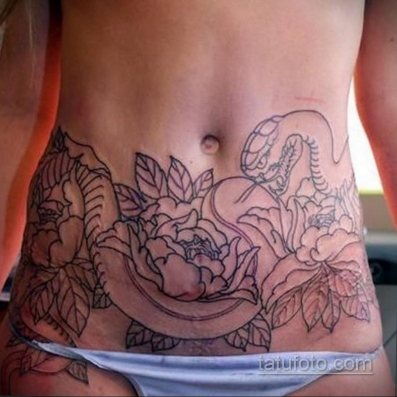 Женские тату на животике