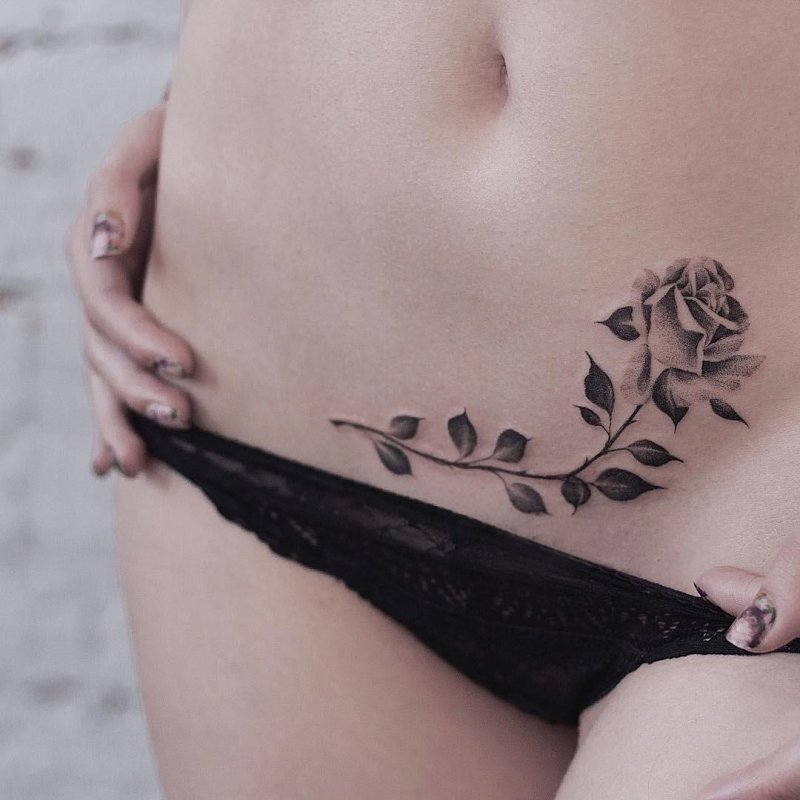 Тату для девушек на животе