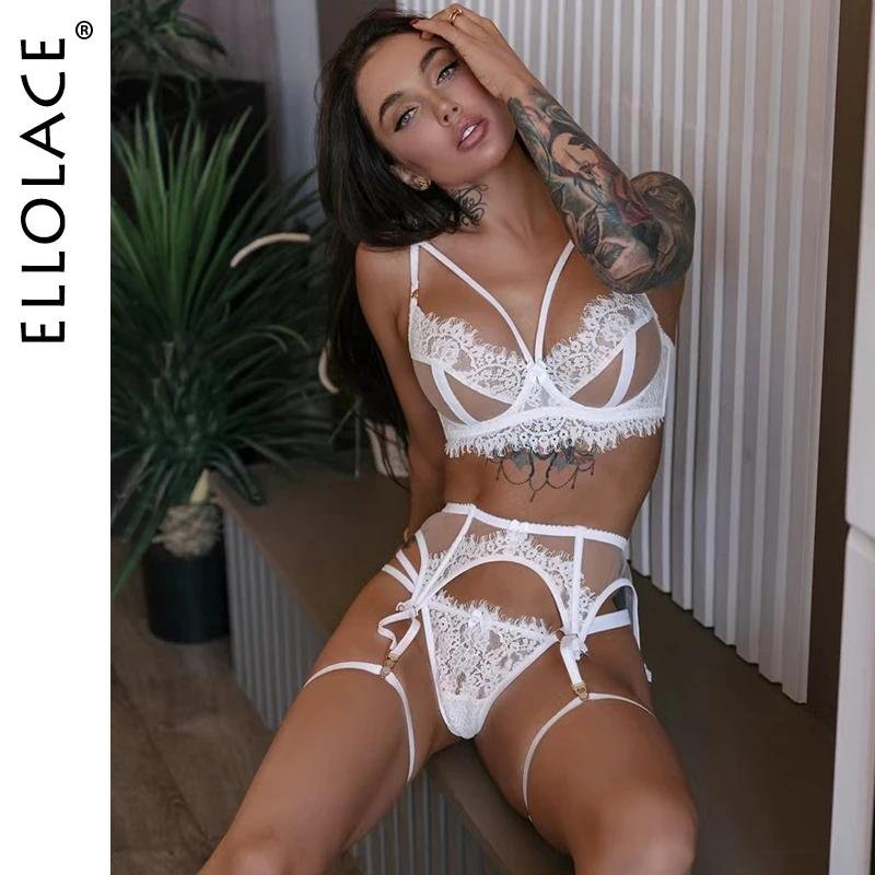 Нижнее белье комплект белое с поясом nikangel