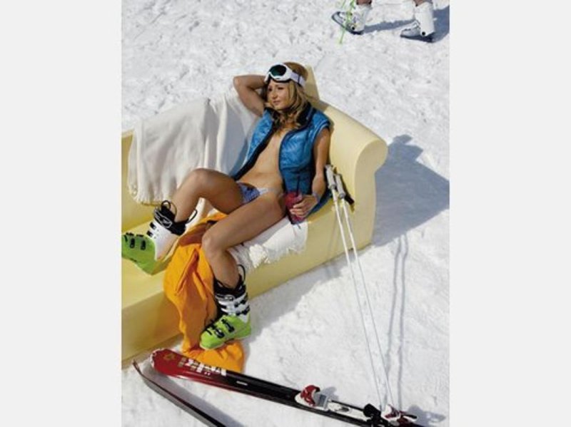 Канадская горнолыжница элисон