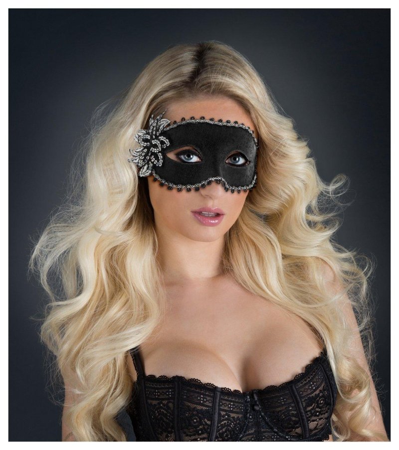 Маска карнавальная женская