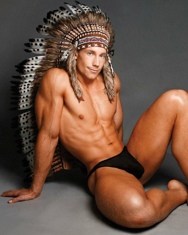 Красивые индейцы мужчины