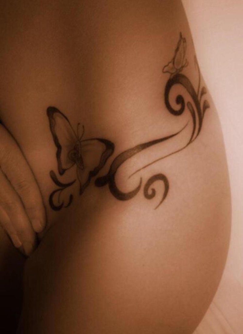 Интимный татуировки для девушек