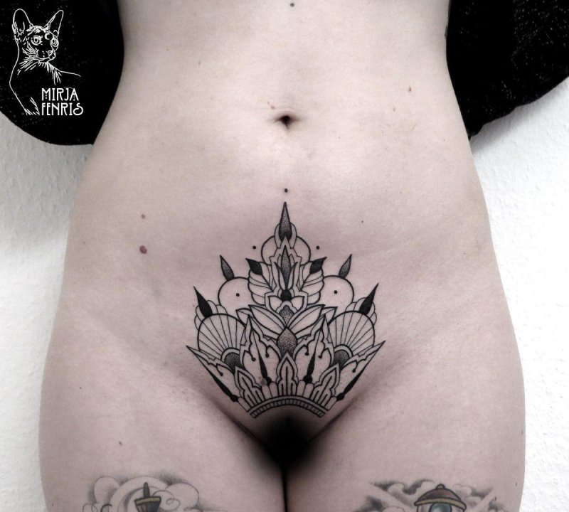 Интимная татуировка