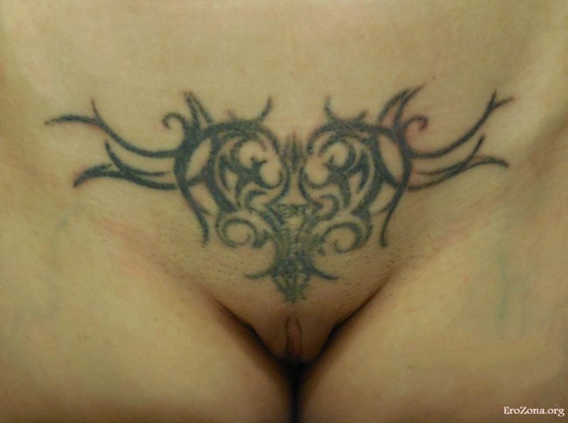 Тату на интимных местах женские