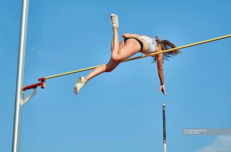 Прыгунья полина кнороз