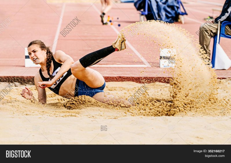 Прыжки в длину женщины