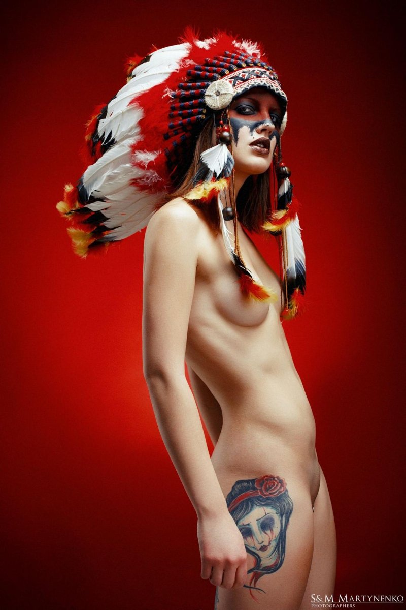 Девушка индеец