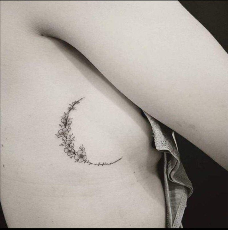 Необычные тату для девушек маленькие