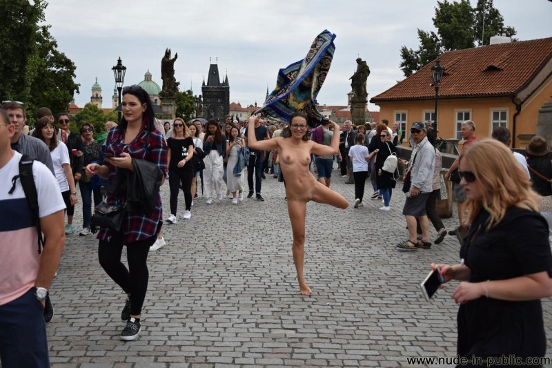 Голые чешские девушки