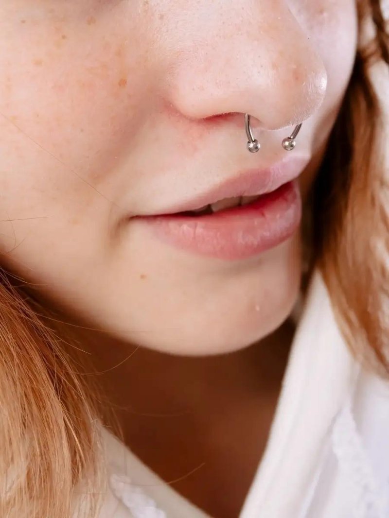 Проколот нос