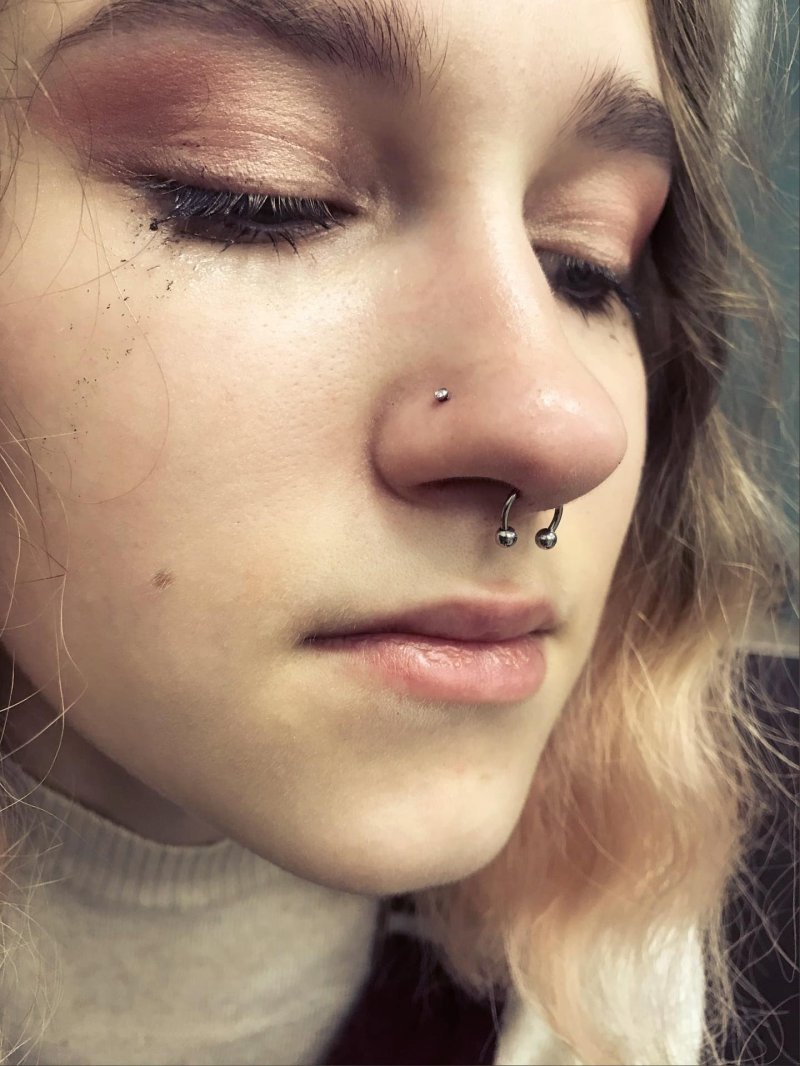 Прокол носа крыла