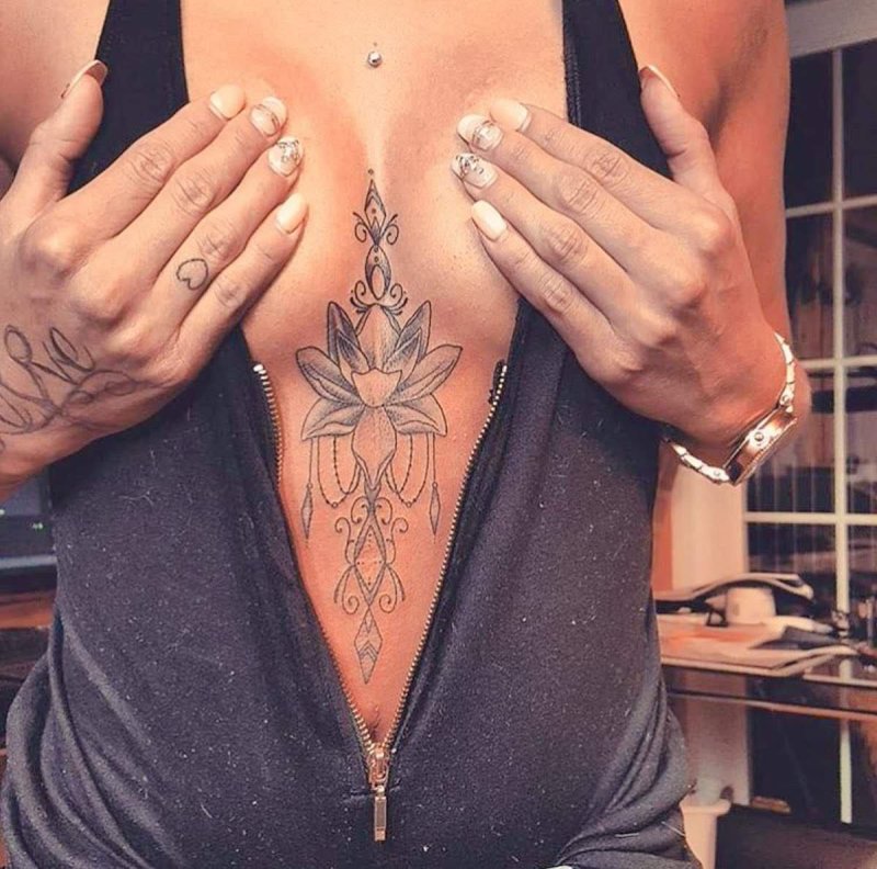 Джессика альба тату лотос