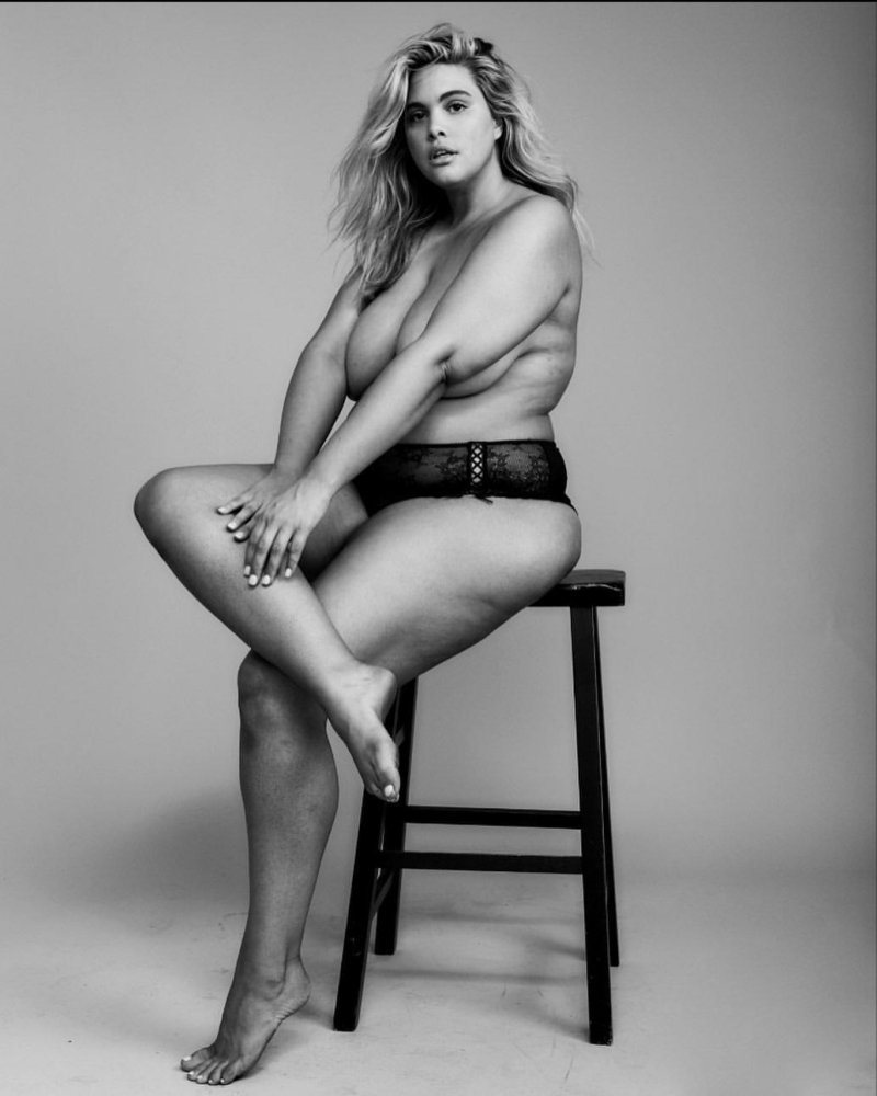 Модели плюс сайз