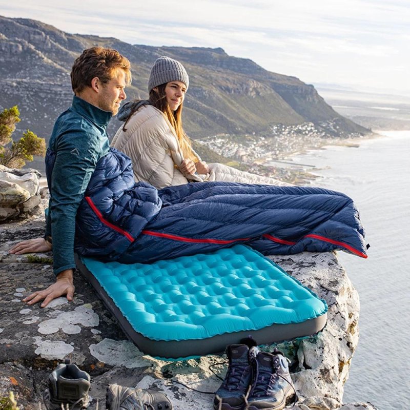 Туристический надувной коврик naturehike