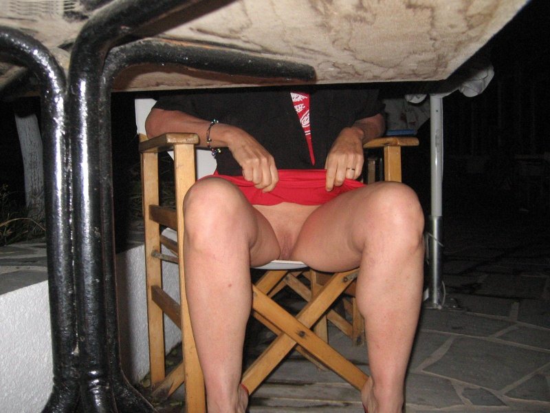 Засветы под столом