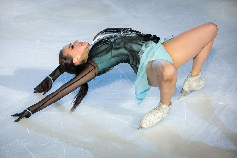 Фигуристка алина загитова