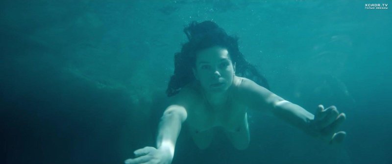 Голые девчонки под водой
