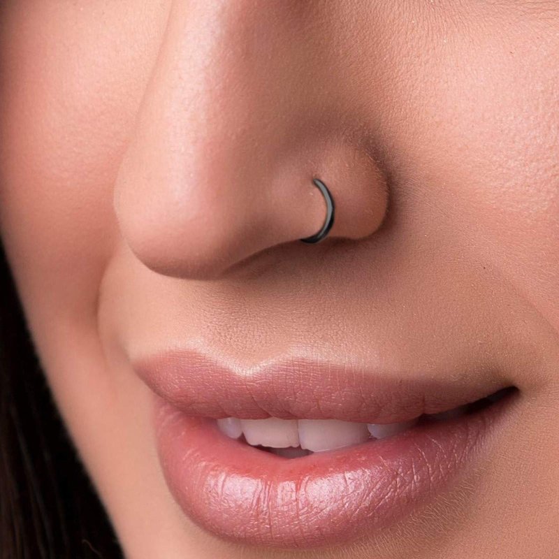 Нос пирсинг