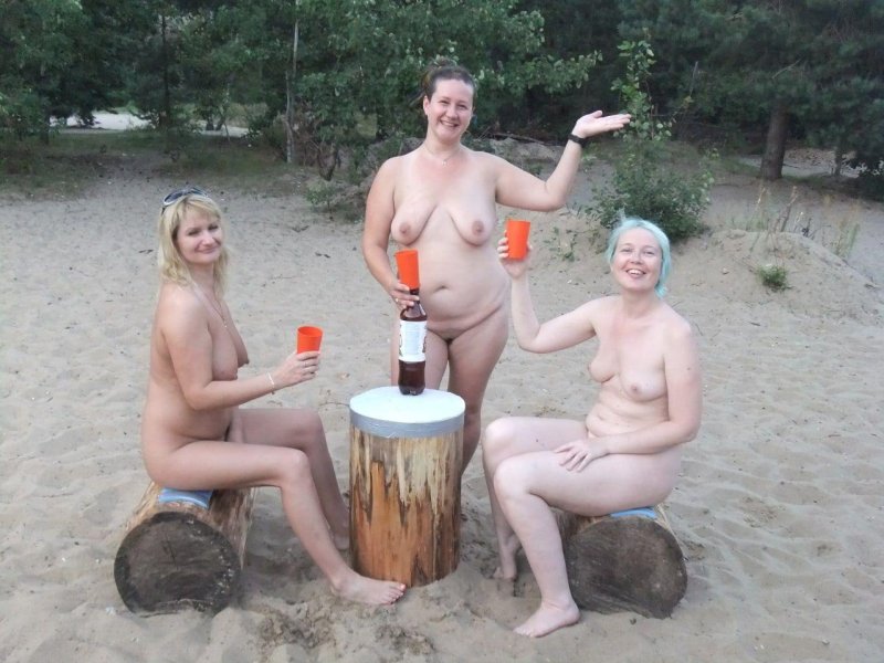 Эротические приколы из соцсетей