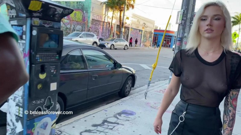 Bitchinbubba bralessforever