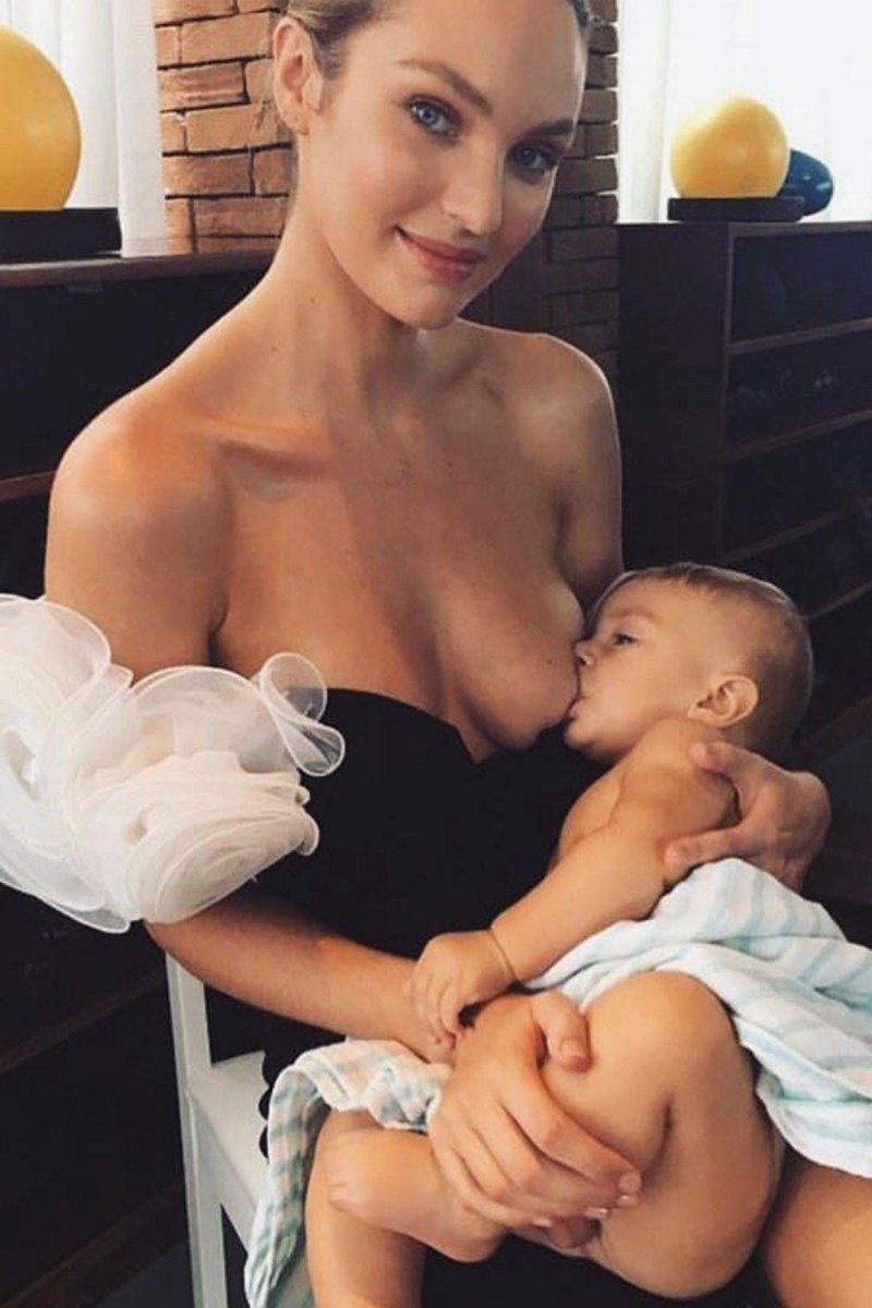Миранда керр кормит грудью