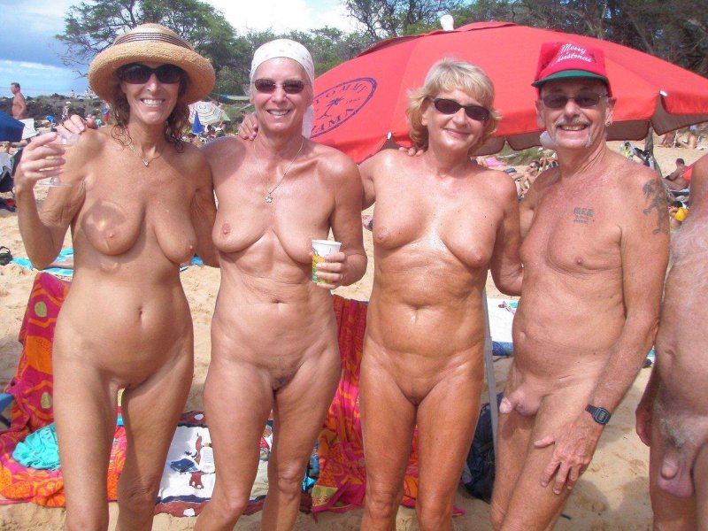 Взрослые нудисты