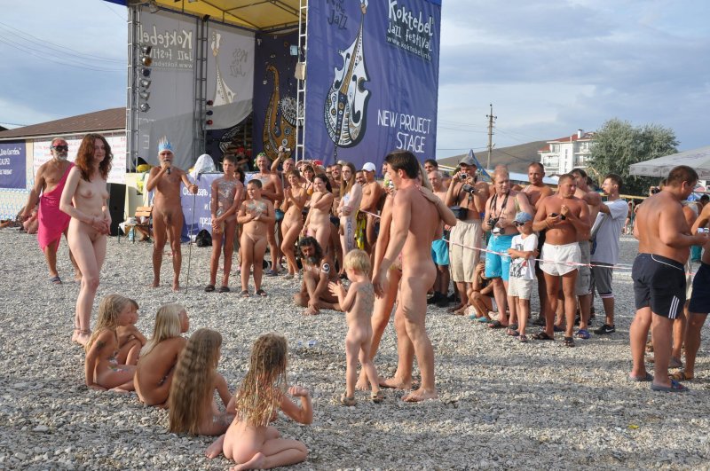 Семьи нуддиские праздник нептуна коктебель