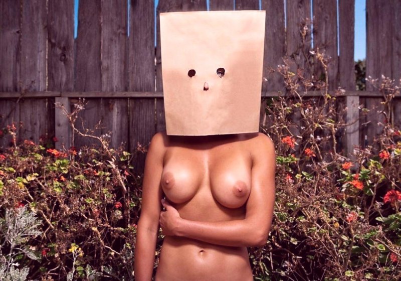 Веселые голые девчонки