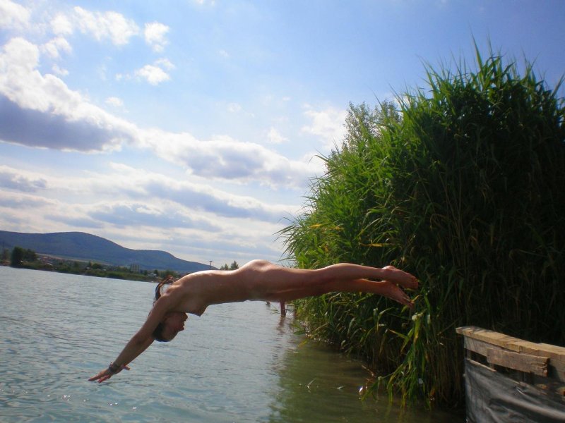 Купание в речке