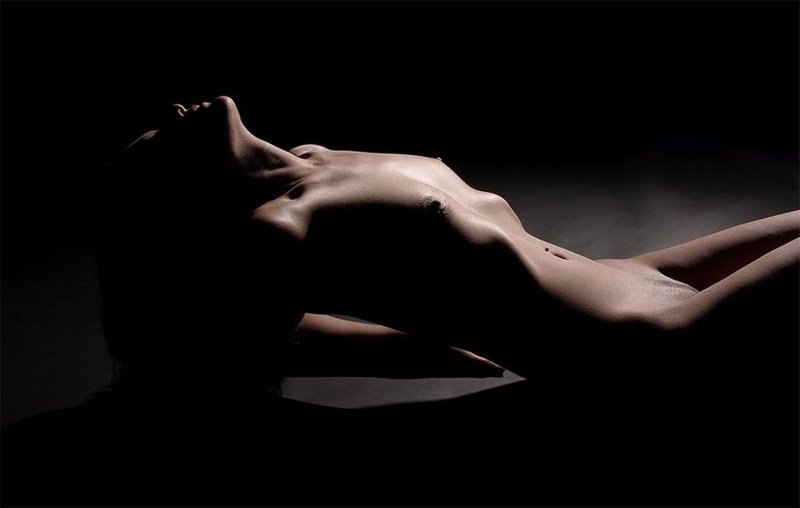 Художественное ню макро