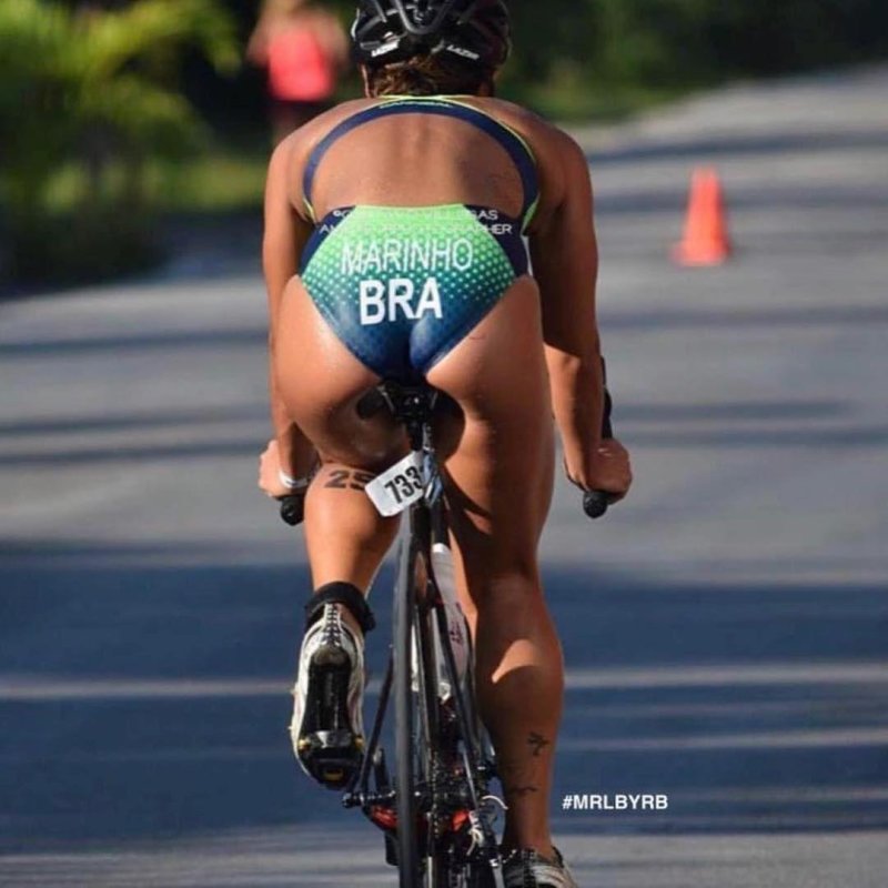 Велосипедистка дениз бетсима