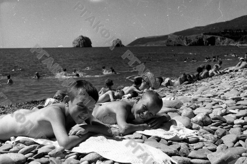 Пионерский лагерь артек ссср купаются