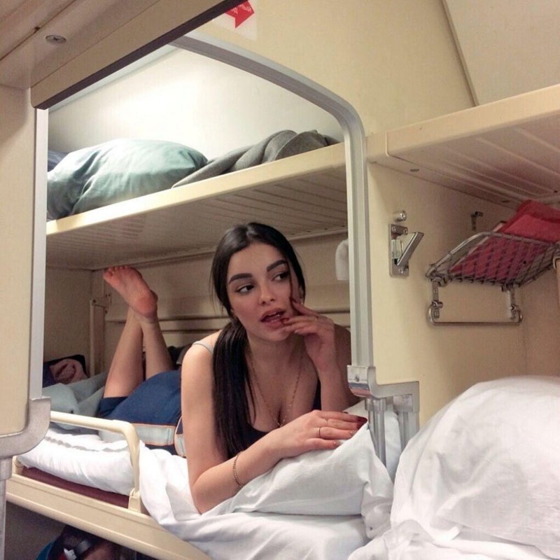 Плацкарт голые