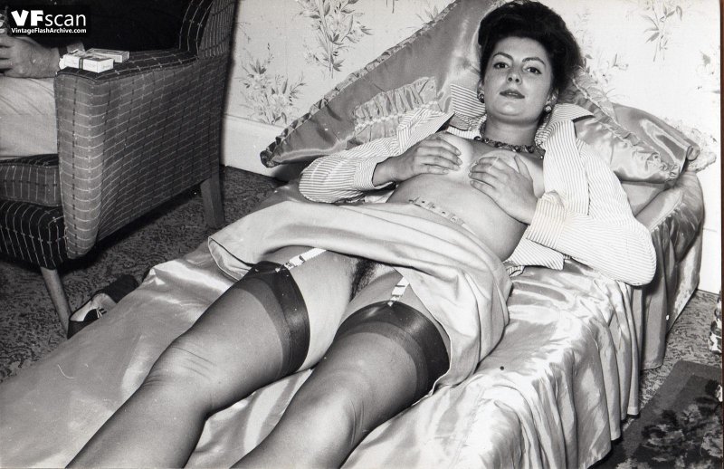 Советское ретро женщины без трусов