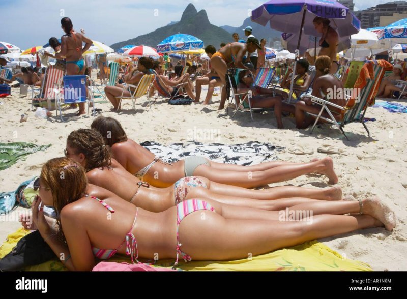 Нудиский пляж рио де жанейро