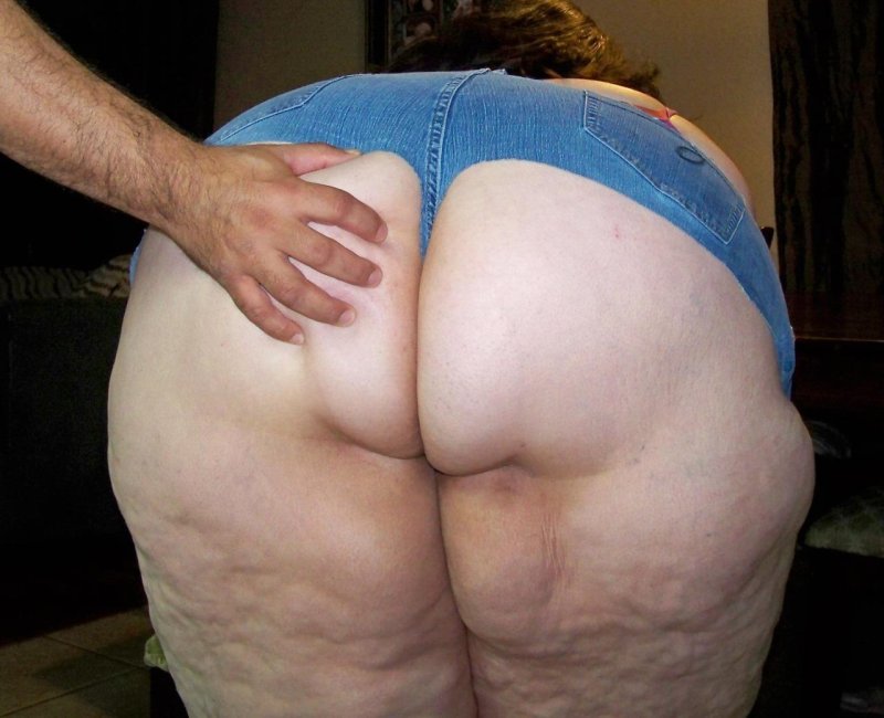 Огромные жирные задницы