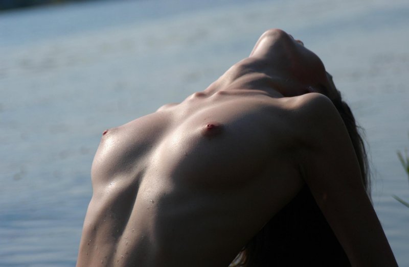 Красивые небольшие сиськи