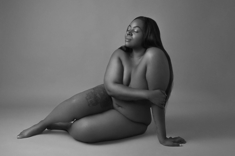 Голые женщины плюс сайз