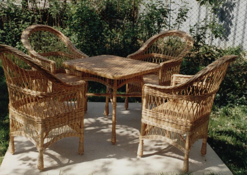 Плетеная дачная мебель из лозы