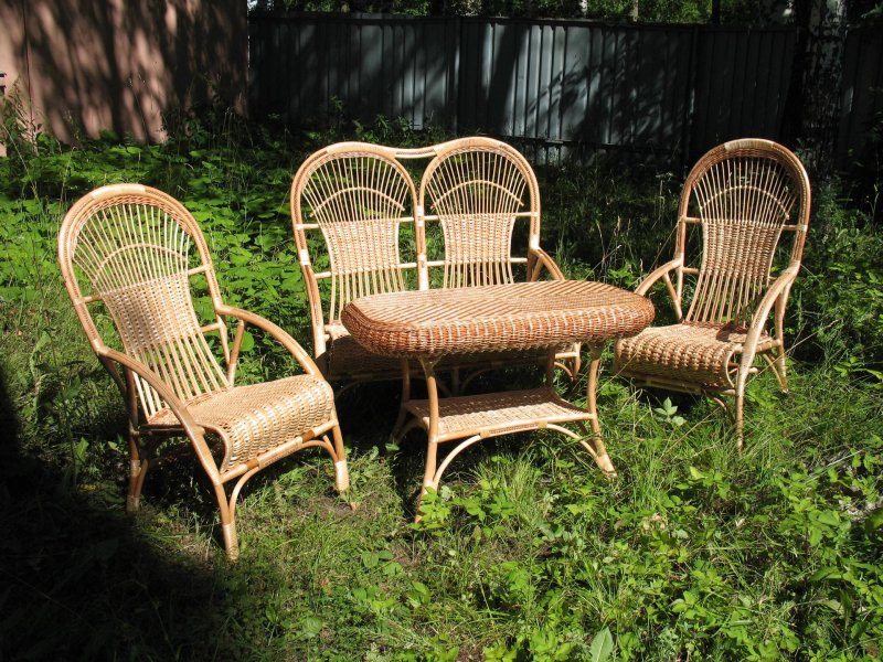 Плетеная дачная мебель из лозы