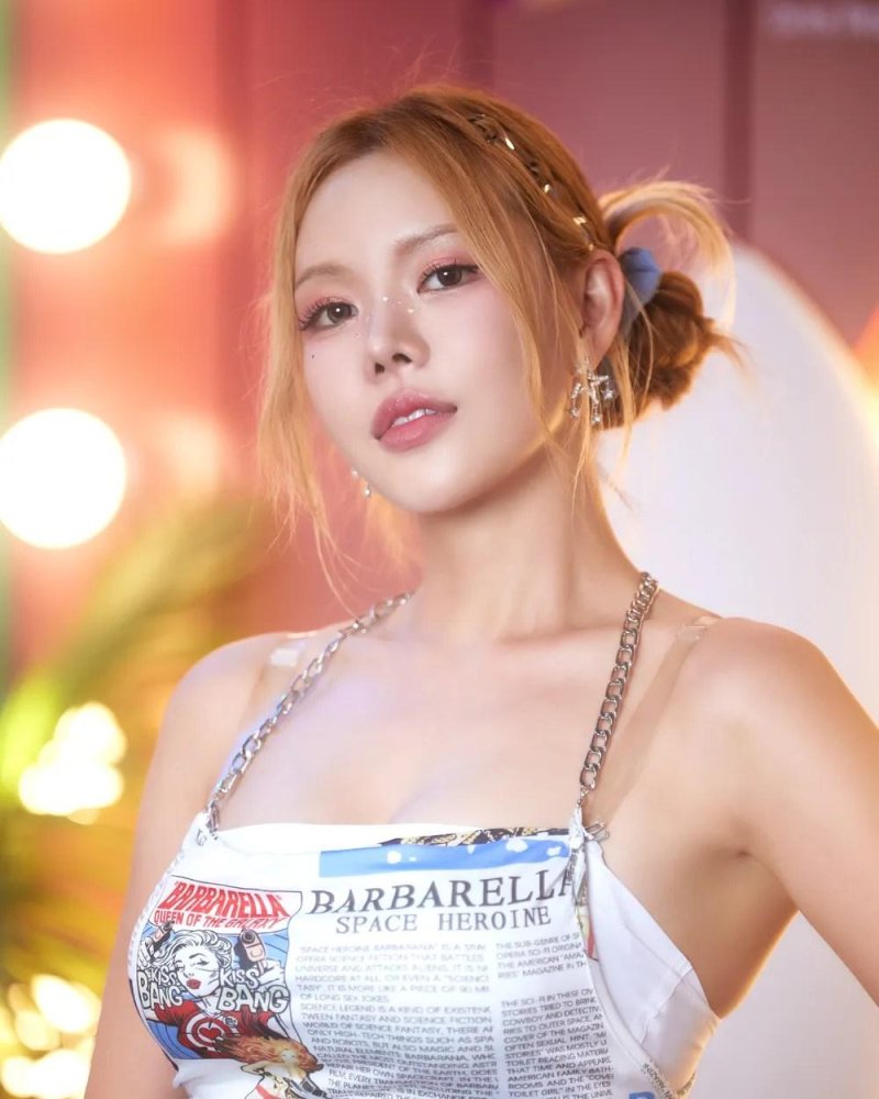 Hyuna kim