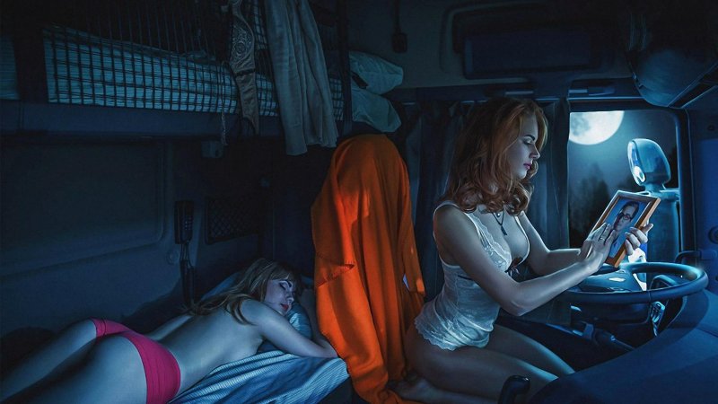 Красивые попутчицы