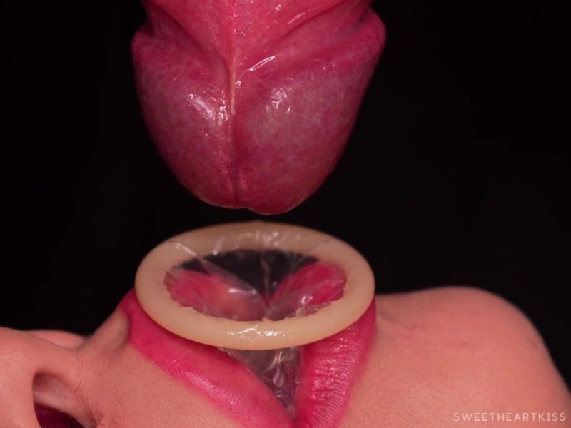 Полный рот спермы порно