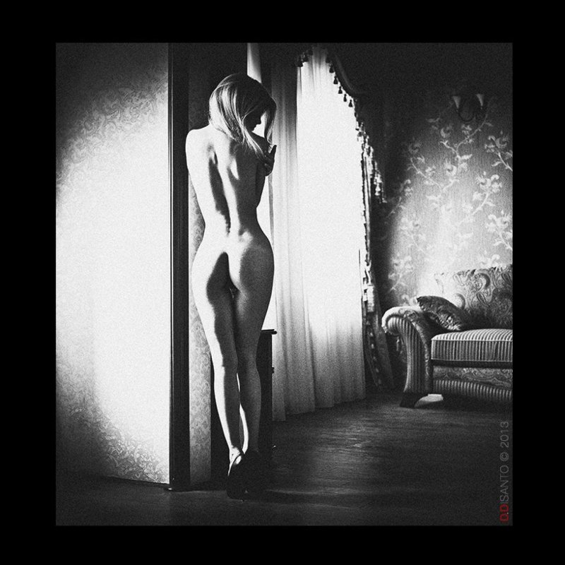 Фотосессия ню в квартире