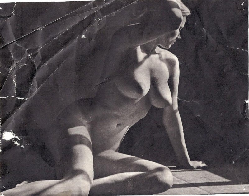 Скульптура ню