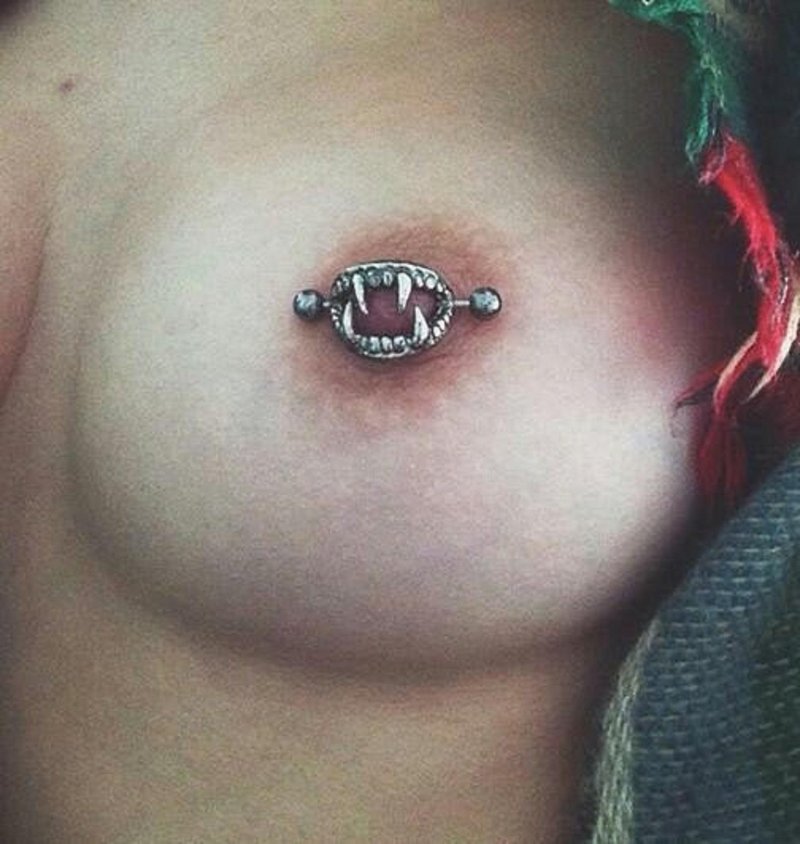 Пирсинг соска украшение