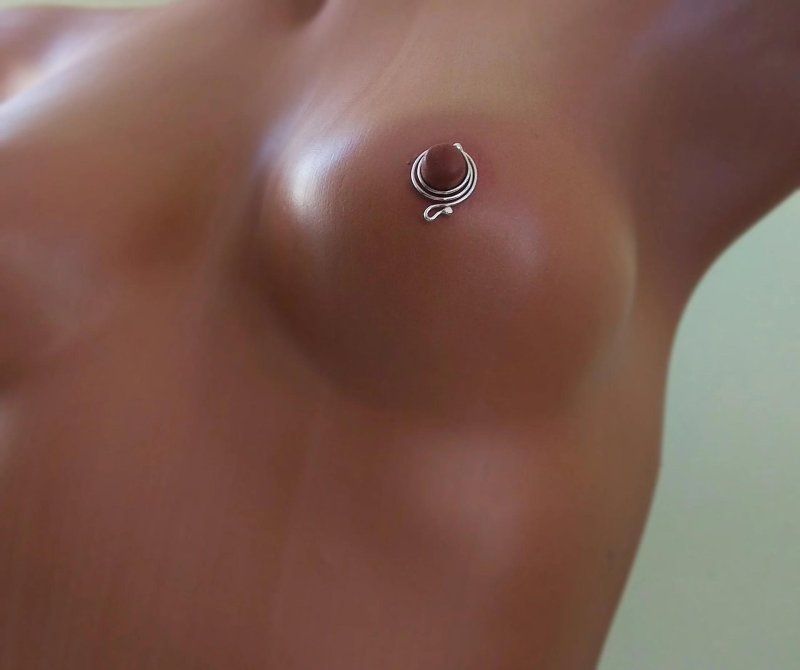 Пирсинг сосков кольца