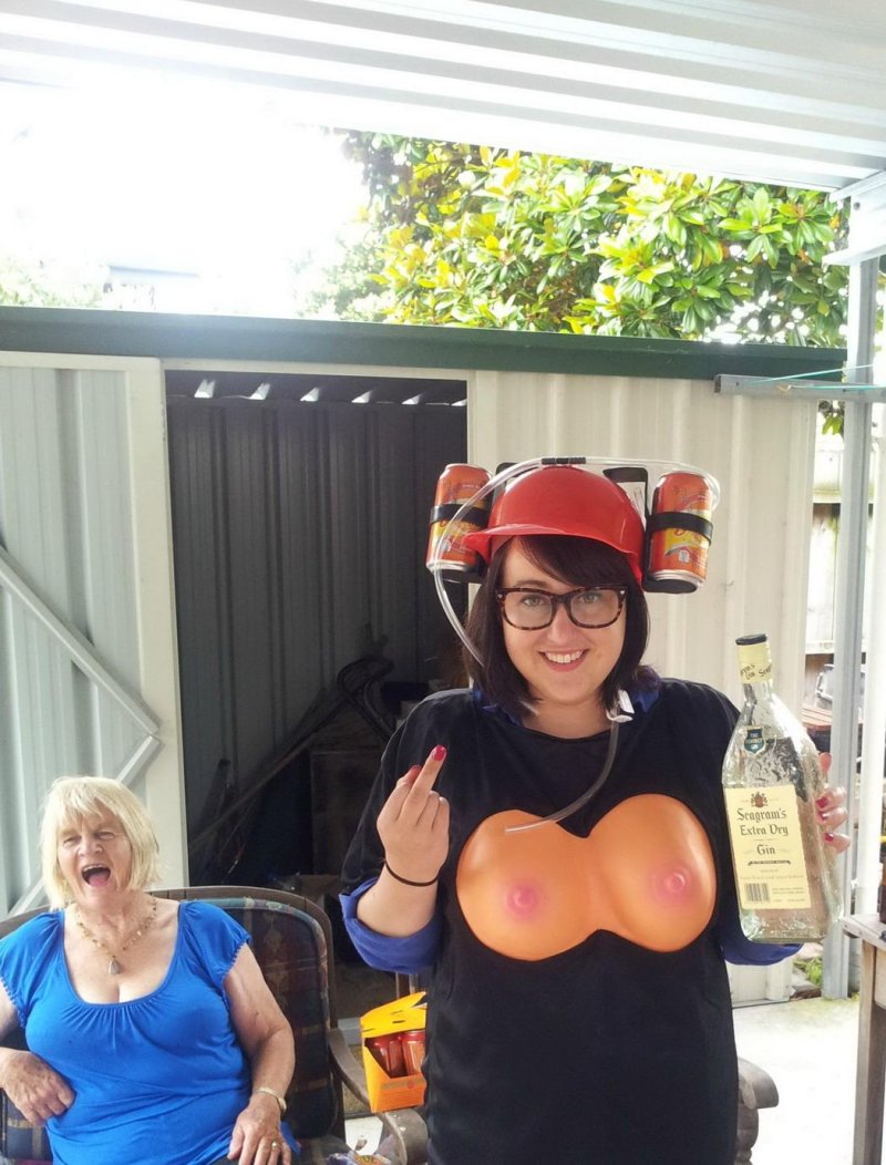 Пивная каска